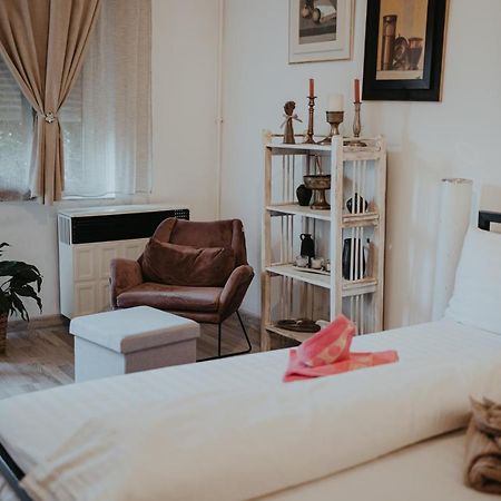 Appartamento Studio Eroilor Cluj-Napoca Esterno foto